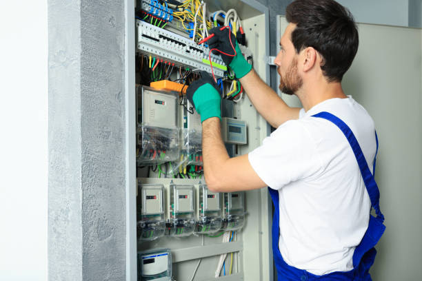 Best Emergency Electrician Near Me  in Maumelle, AR